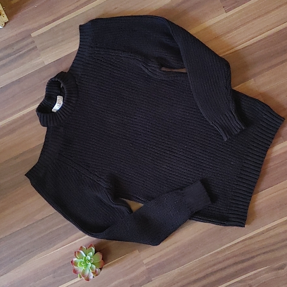 🖤 Revamped Cold Shoulder Sweater 🖤